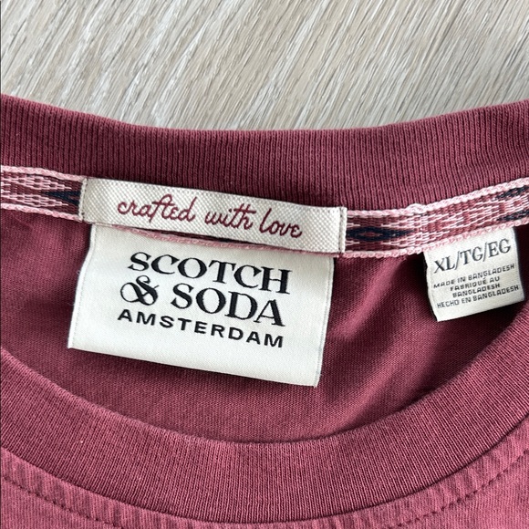 Scotch & Soda graphic T-Shirt men’s XL Burgundy short sleeve tee - Picture 3 of 6